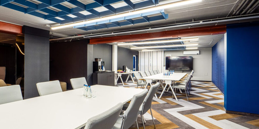 Work and rest together - Zdjęcie główne